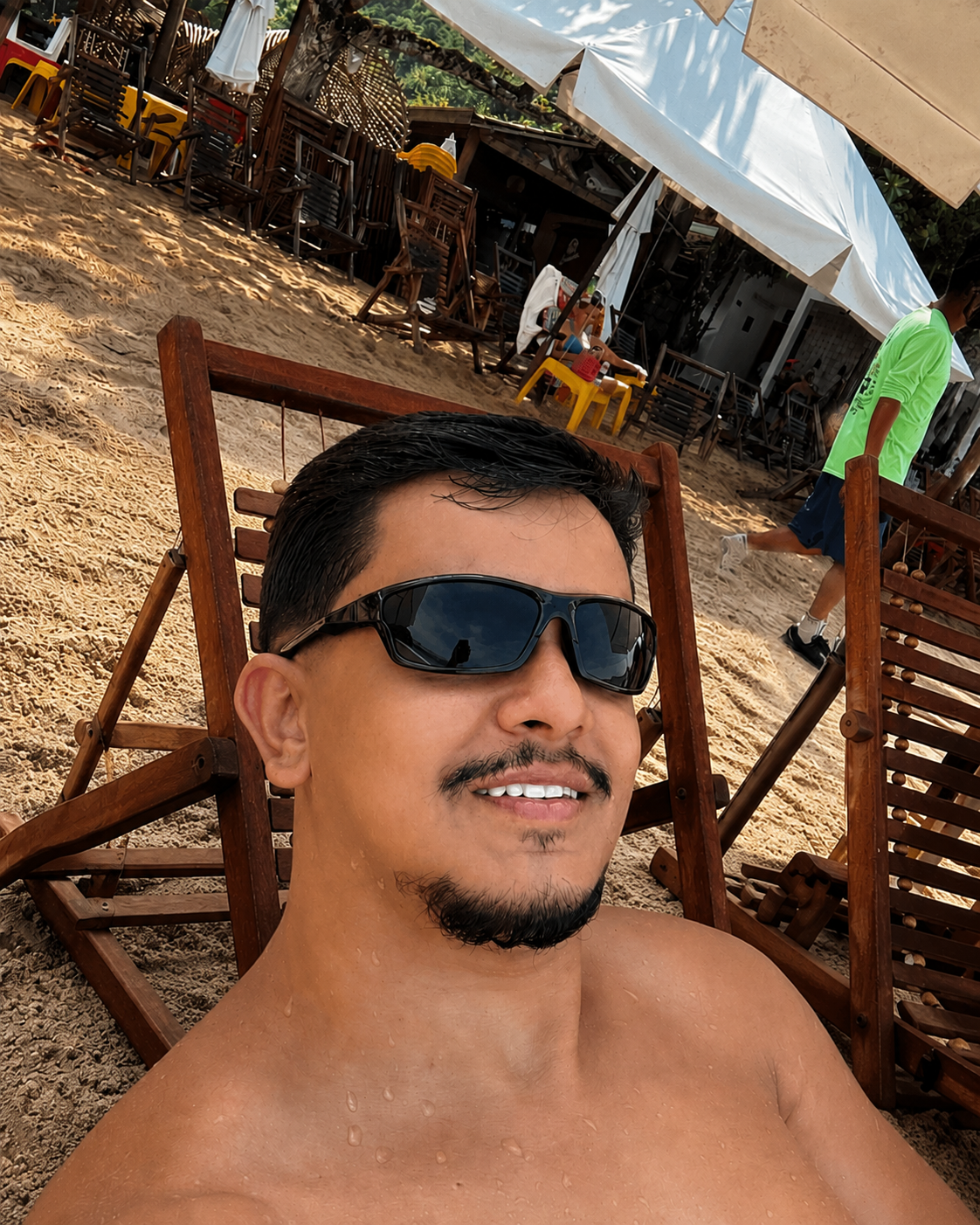 Jairo na praia